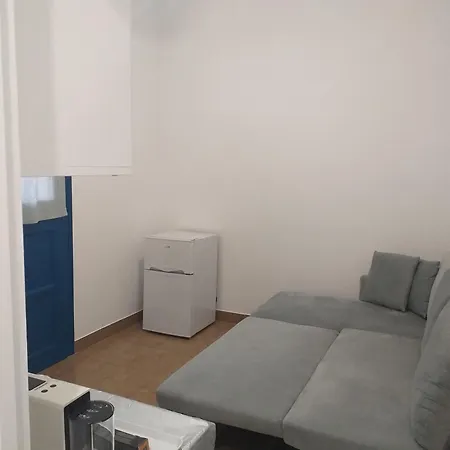 Nyaraló Saint Anargyroi *