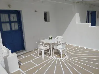 Saint Anargyroi * Naousa